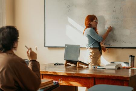 Imagen CURSOS FORMATIVOS DESTINADOS A CUIDADORES DE PERSONAS DEPENDIENTES