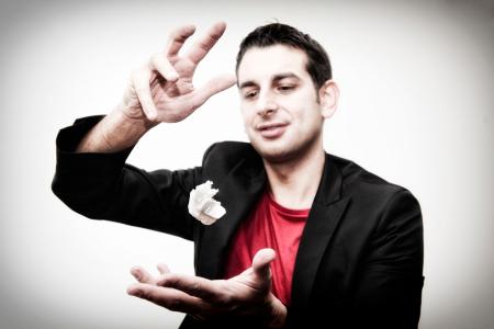 MAGIA FAMILIAR. Josué Ilusionista: "El poder de la ilusión"