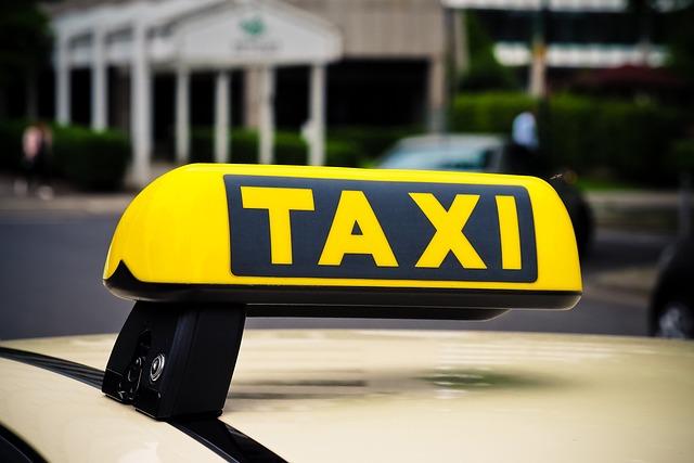 Imagen Exposición al público del padrón y lista cobratoria de la Tasa por reserva de espacio destinado a aparcamiento de vehículos de alquiler (taxi) del ejercicio 2025 y anuncio de cobranza