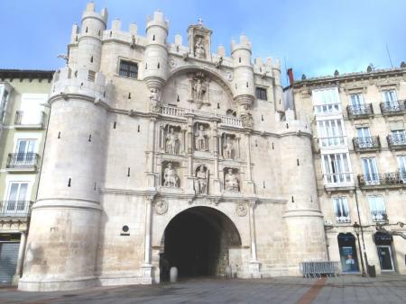 Image Gate of Santa Maria