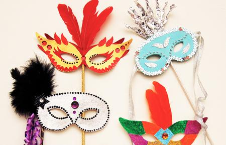 Taller de manualidades en inglés: Carnaval